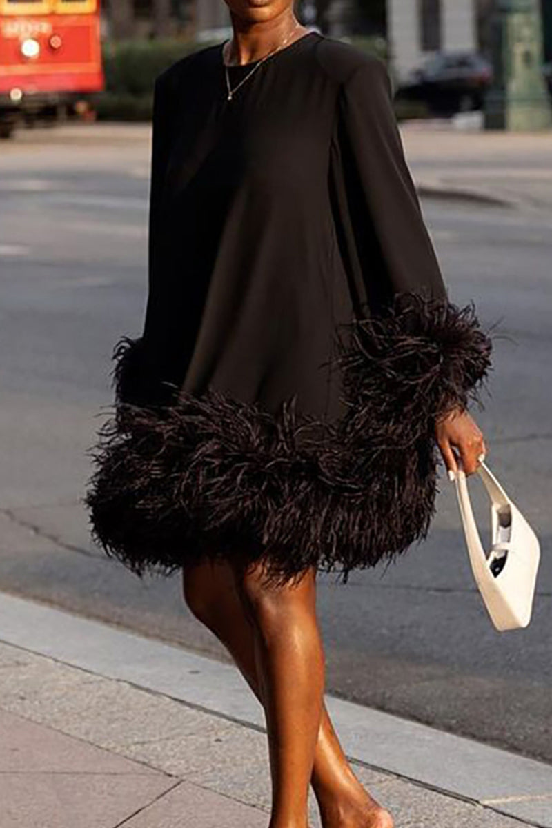 Street Solid Patchwork Feathers O Neck Straight Dresses